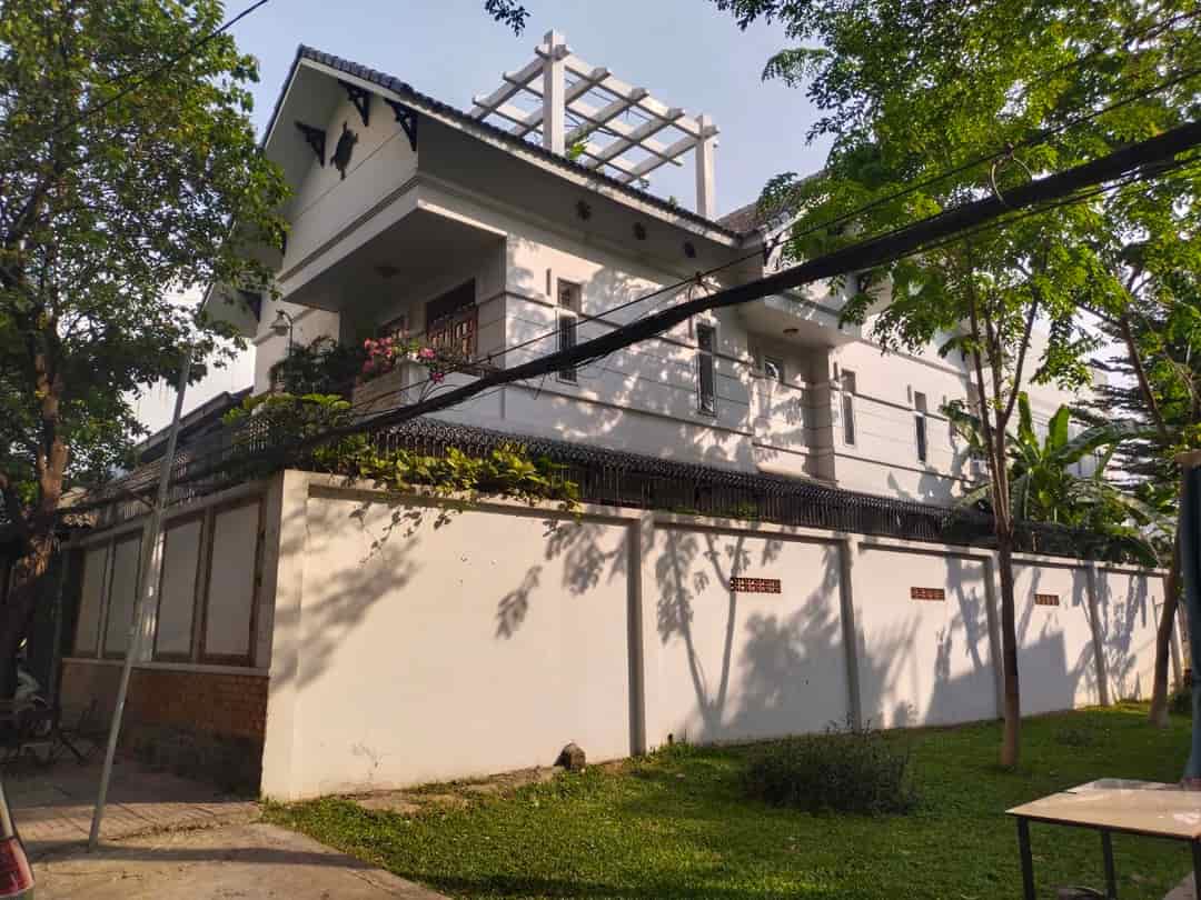Biệt thự góc 3 mặt tiền 265m² Nguyễn Oanh, Gò Vấp, chỉ 33 tỷ