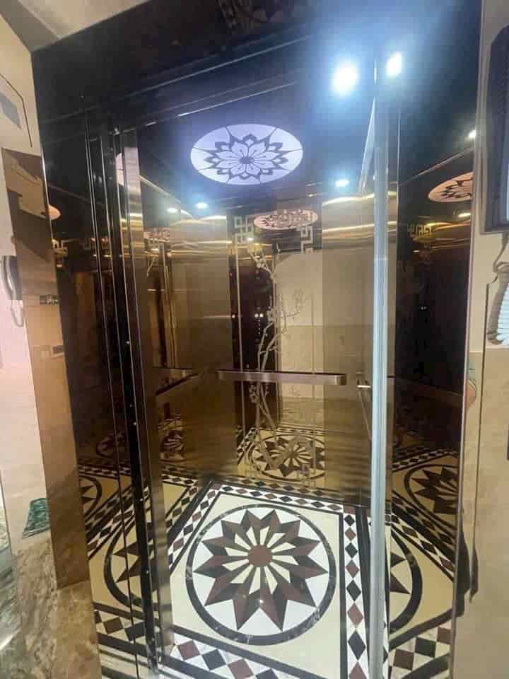 Nhà Mặt tiền Âu Dương Lân, P3 Q8 p.Rạch Ông bán nhà, thông tứ tung, 150m2