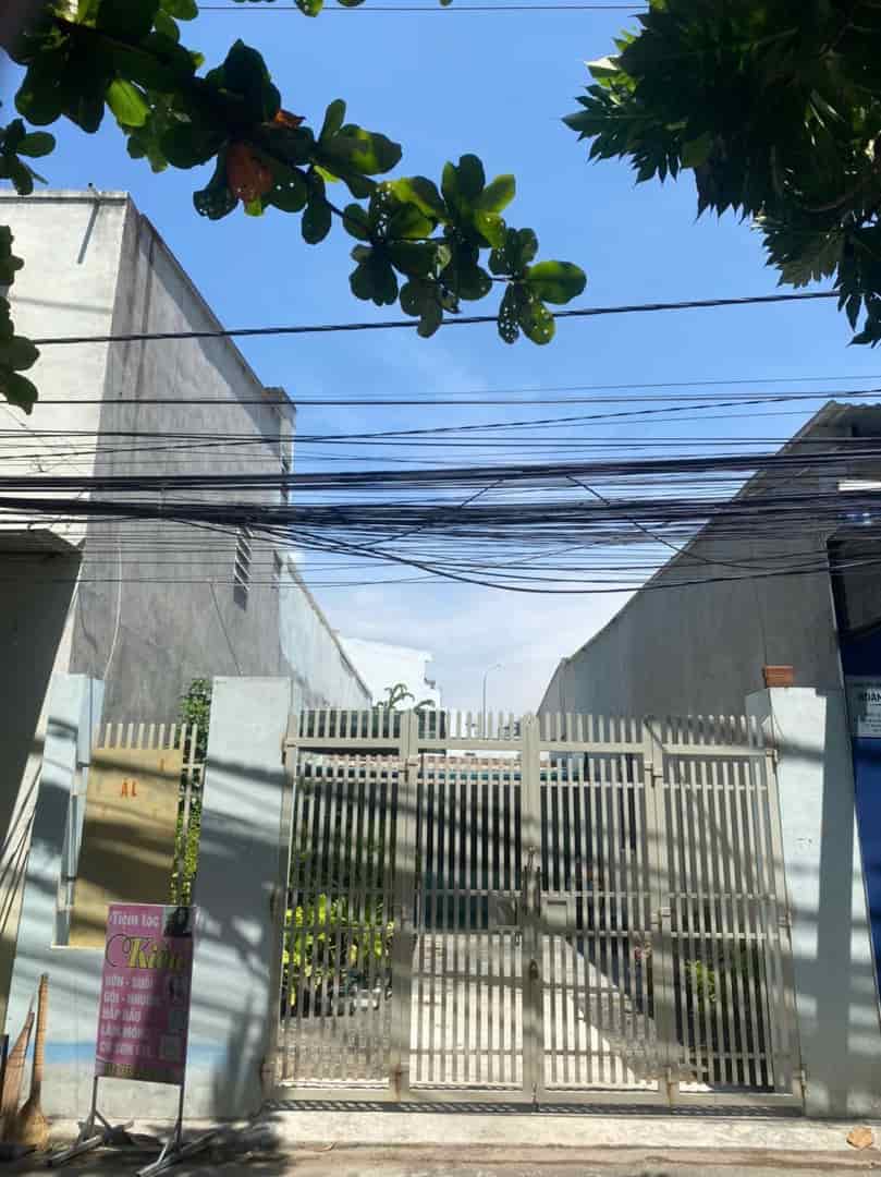Bán lô đất mặt tiền Lương Sỹ Cần . Đường hiện trạng rộng 12m thích hợp kinh doanh giá đầu tư,có bớt lộc