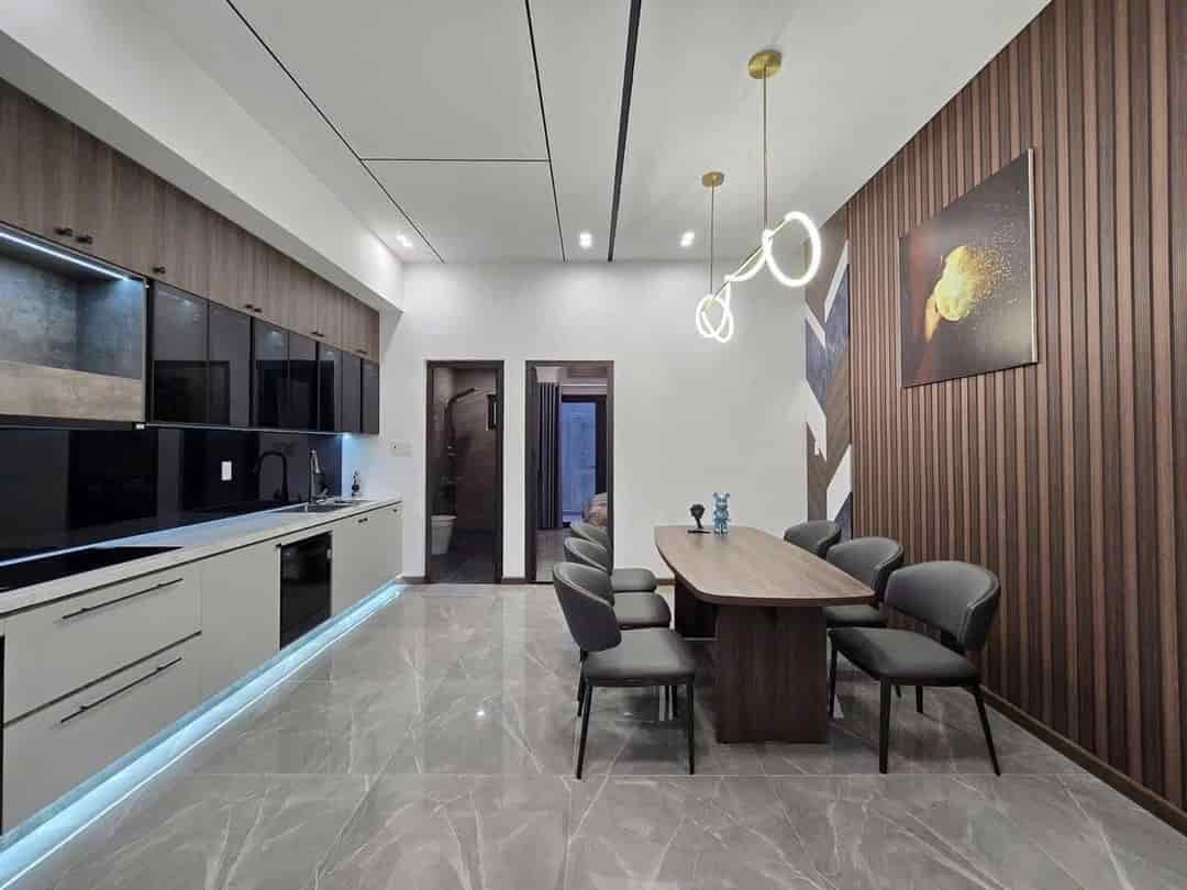 Chủ nhà cần bán gấp căn nhà ở NGUYỄN GIẢN THANH Q10 75M2 4PN 4WC 3TY120