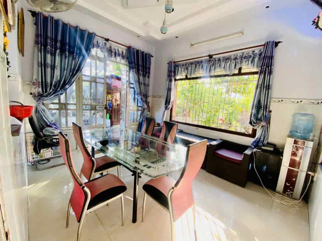 CHỦ KẸT T-IỀN B-ÁN L-Ỗ - QUẬN 12 - HXH - 270M2 - CHỈ 4.XXT.Ỷ