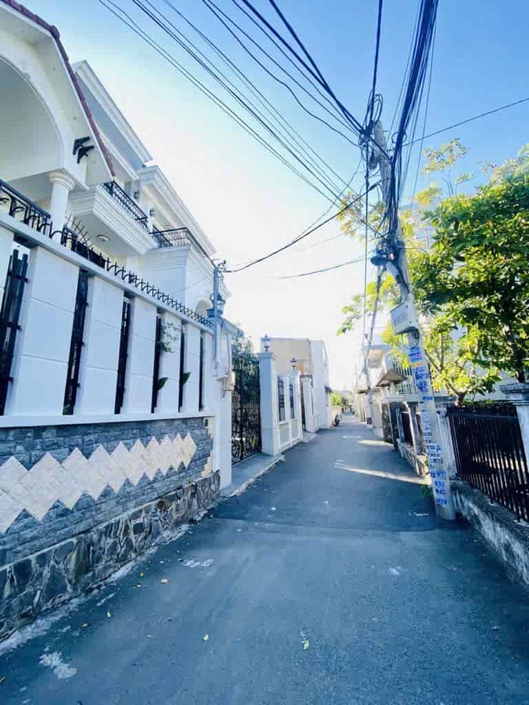 CHỦ KẸT T-IỀN B-ÁN L-Ỗ - QUẬN 12 - HXH - 270M2 - CHỈ 4.XXT.Ỷ