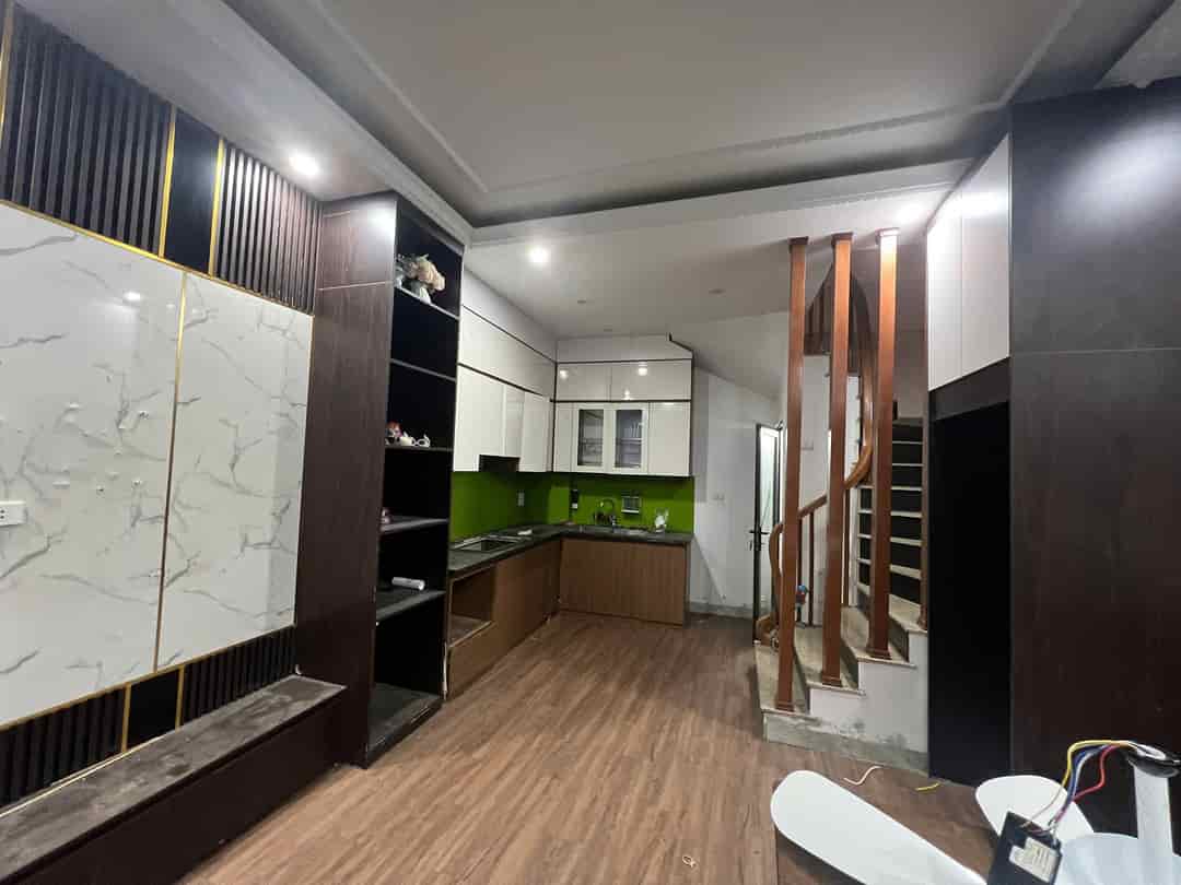 Nhà Đẹp Linh Đàm-30m2x5T-10m ra ô tô-Chỉ 5.3-Nhanh tay mới có được