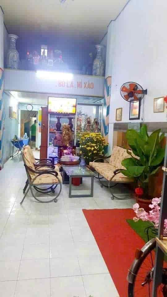 Bán nhà cấp 4 mặt tiền dã tượng Vĩnh Nguyên Nha Trang
Vị trí đắc địa – khu dân cư sầm uất, kinh doanh tốt