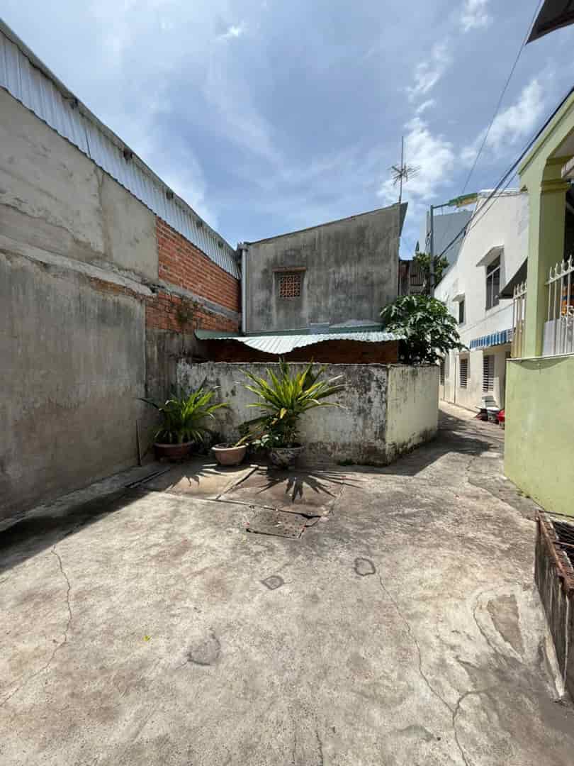 Bán Đất Phường Phuớc Hải TTTP Nha Trang - Tặng Nhà C4  giá 2.190 tỷ