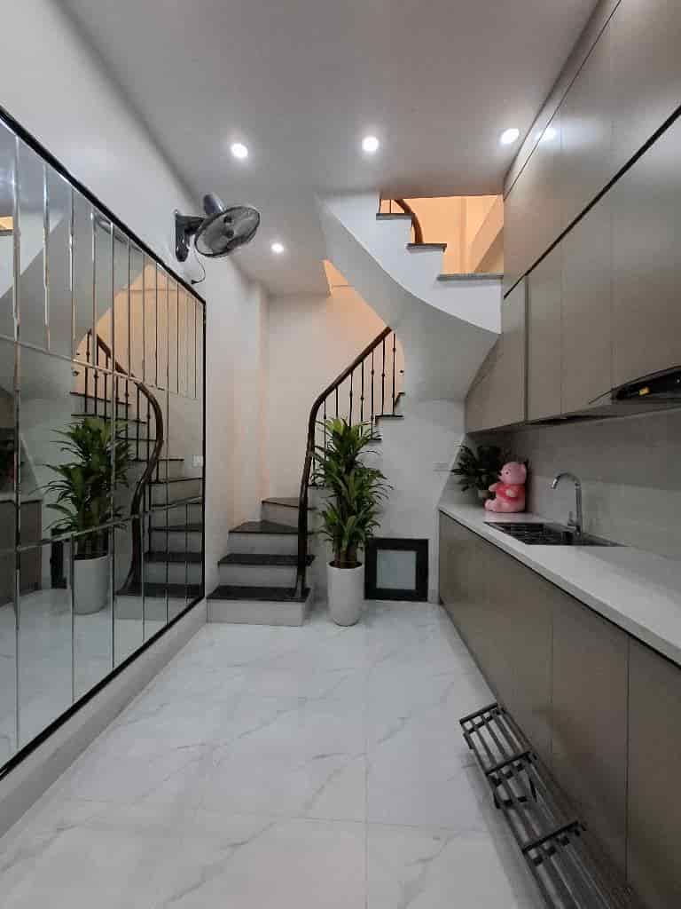 CĂN 4 TẦNG NHỎ XINH DÀNH CHO GIA ĐÌNH TÀI CHÍNH NHỎ CẦU GIẤY NHỈNH 4 TỶ