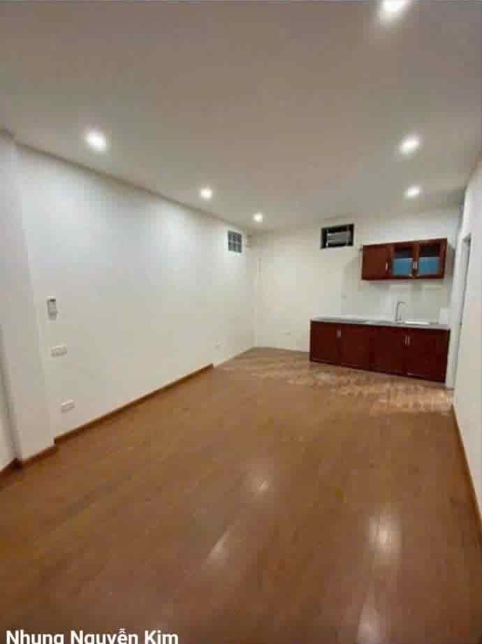 BÁN NHÀ 6 TẦNG CẦU GIẤY, VỊ TRÍ ĐẮC ĐỊA, NGÕ RỘNG  GẦN PHỐ, HƠN 7 TỶ