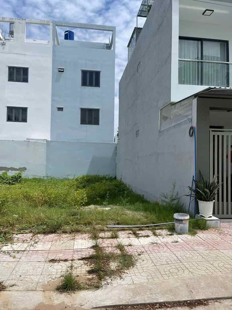 BÁN ĐẤT GẤP 70M2 MT Đ. VĨNH LỘC - BÌNH CHÁNH, 950TR , SHR- CÔNG CHỨNG SANG TÊN NGAY
