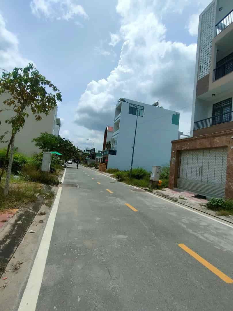 BÁN ĐẤT GẤP 70M2 MT Đ. VĨNH LỘC - BÌNH CHÁNH, 950TR , SHR- CÔNG CHỨNG SANG TÊN NGAY