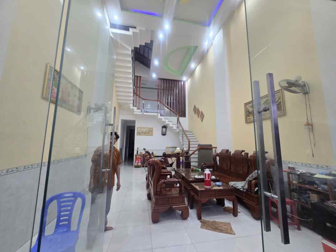 Bán nhà giá tốt đường D3 KDC An Phú, Tp.Thuận An BD
