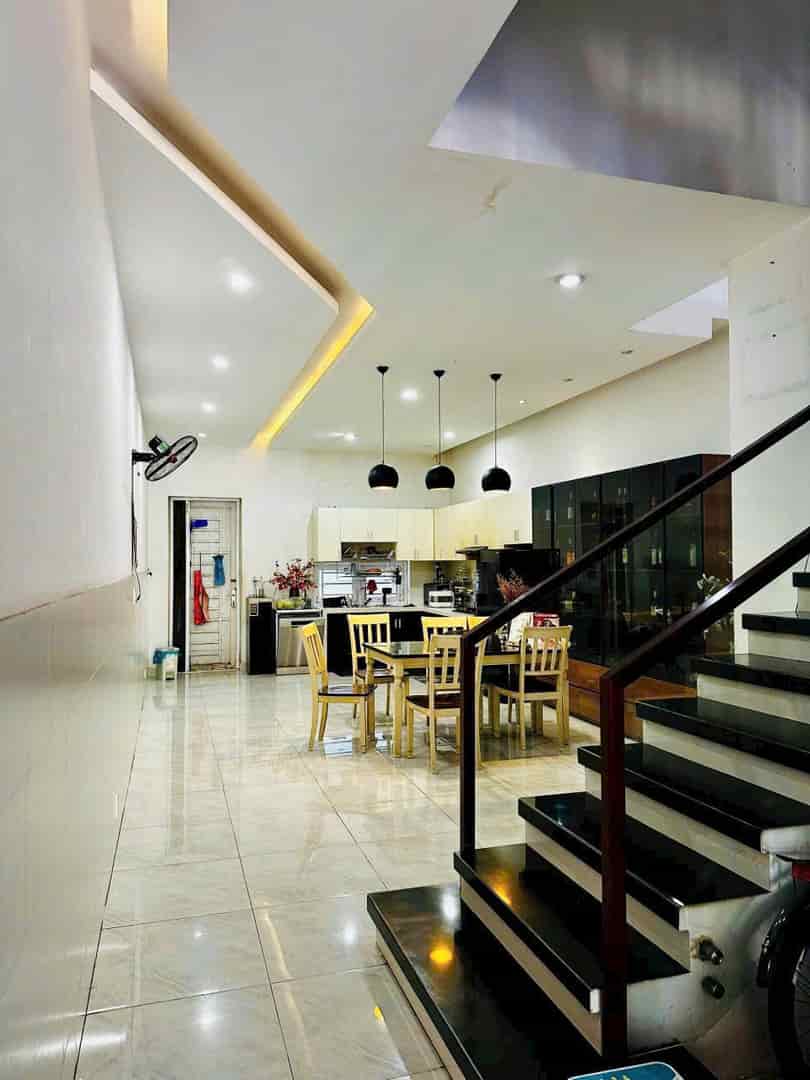 Chính chủ cần bán nhà 1 trệt 2 lầu KDC P.Tân Phong, Thanh Phố Biên Hòa Đồng Nai