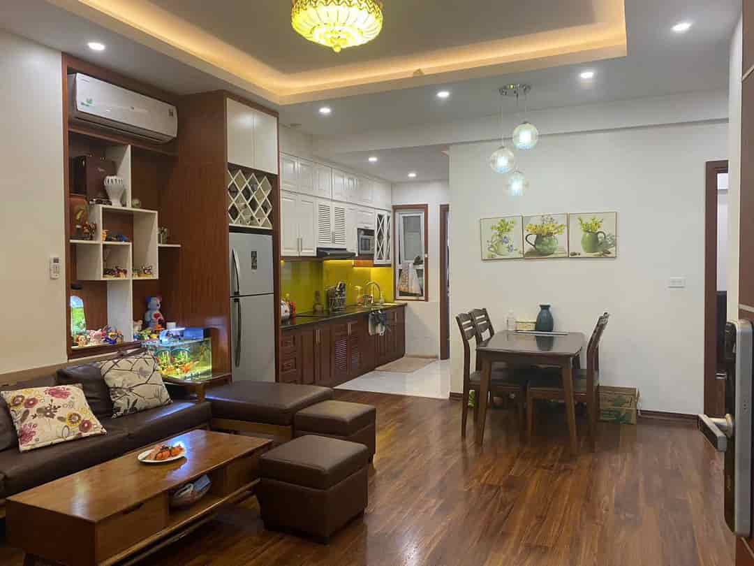 Chỉ 2.94 tỷ có ngay căn 77m2 3Pn, 2VS C10 KĐt Đại Thanh, nhà đẹp, tầng trung, thoáng. Chủ để lại gần như full