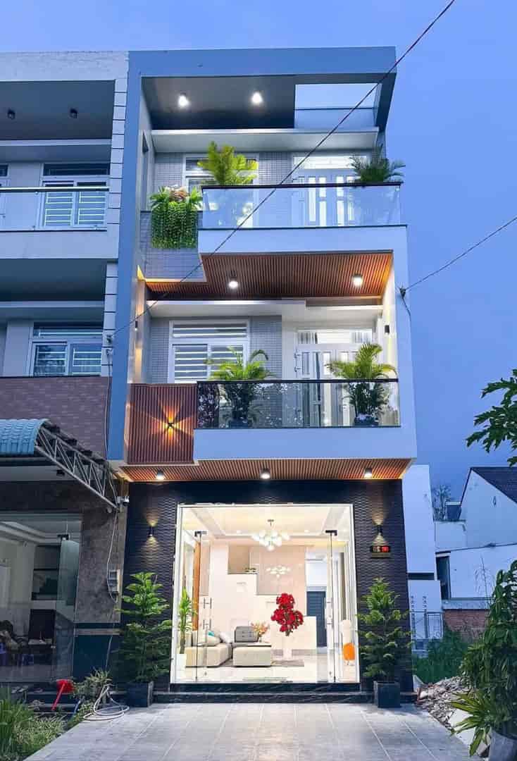 🏡 BÁN GẤP NHÀ 1 TRỆT 2 LẦU – NGAY MẶT TIỀN QL1A, TP TÂN AN – CHỈ 1,9 TỶ 💥