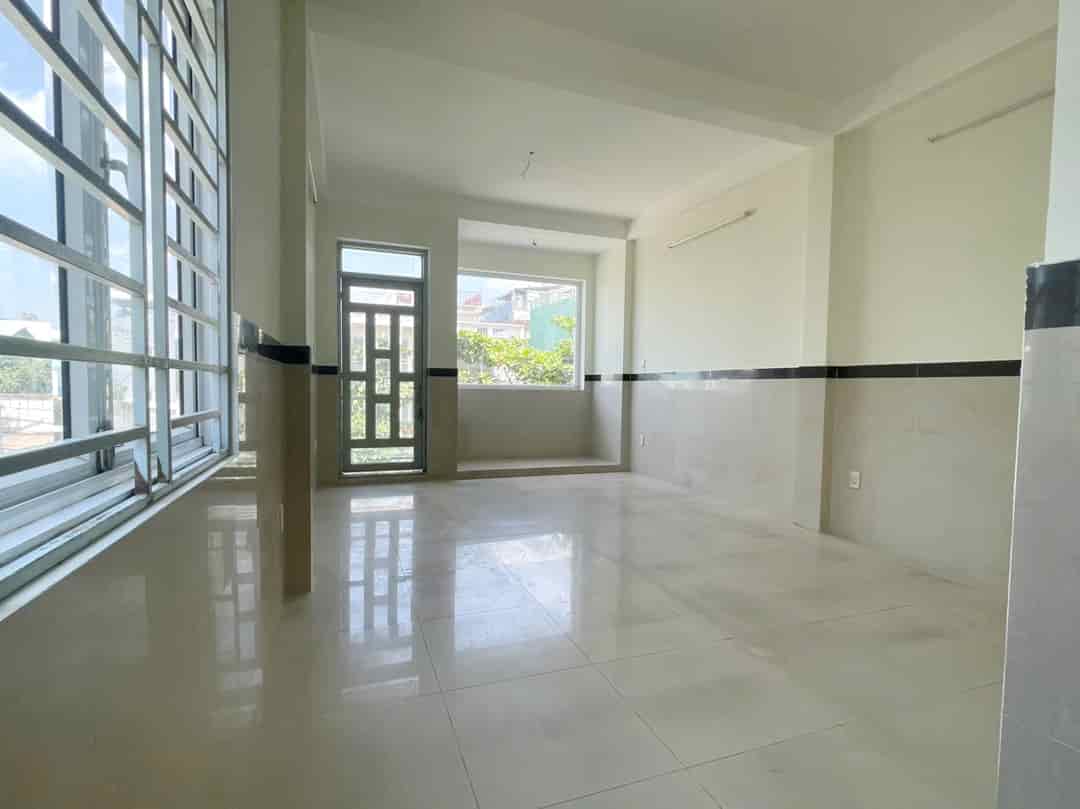 Bán nhà mặt tiền đường số 1 KDC Bình Hưng B/C, ngay bến xe Q8