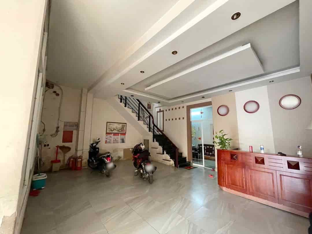 Bán nhà (8m x 37m) 224m2, 4 tầng MT Quốc Lộ 50, xã Phong Phú - Bình Chánh.Giá 18.5 tỷ