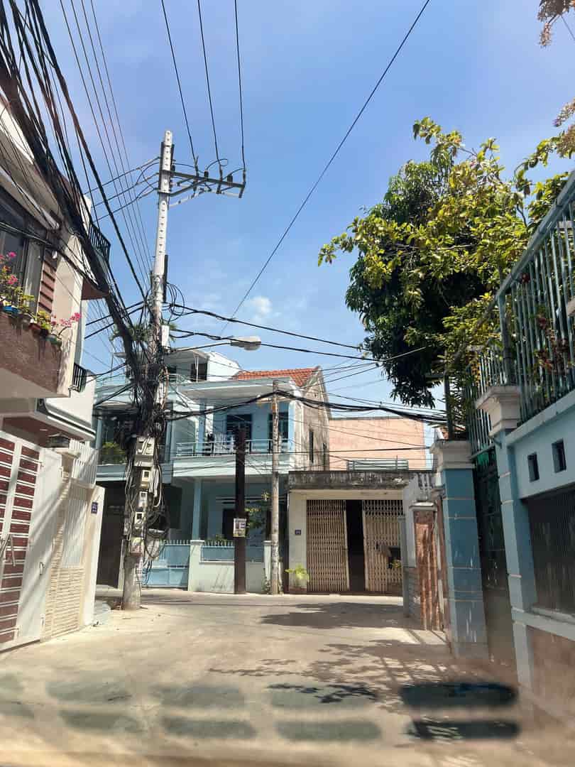 Bán lô đất tại Phường Ngọc Hiệp , Tp. Nha Trang . Giá : 14,5 triệu/m2

Vị trí :  
Giá :  14,5 triệu/m2