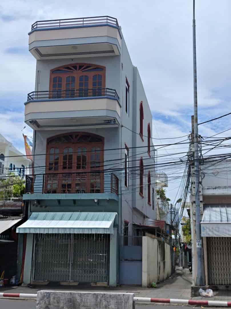 Cho Thuê Nhà Nguyên Căn 3 Tầng Lê Hồng Phong gần siêu thị Coopmart căn góc Kinh Doanh