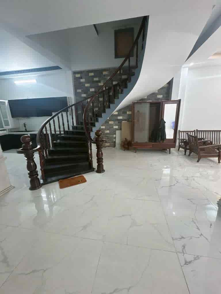 BÁN BIỆT THỰ SIÊU ĐẸP KDC CONIC 4 TẦNG, 140M2 7x20M ĐƯỜNG TRƯỚC NHÀ 15M NỘI THẤT CAO CẤP
