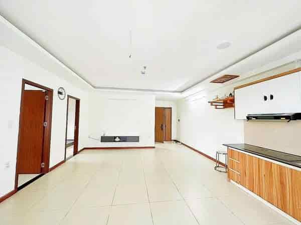 Bán chung cư Hoà Bình, SHR, diện tích 65.6m2, view siêu đẹp, 2pn 2wc