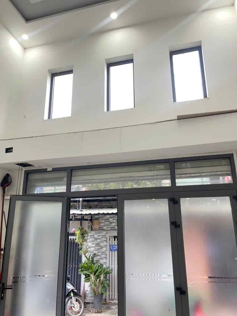 Nhà Đẹp 3 Tầng Khu Dân Trí Cao Ngay Trường Nguyễn Văn Thệ P. Thạnh Xuân Q.12, 55m2, 5x11m