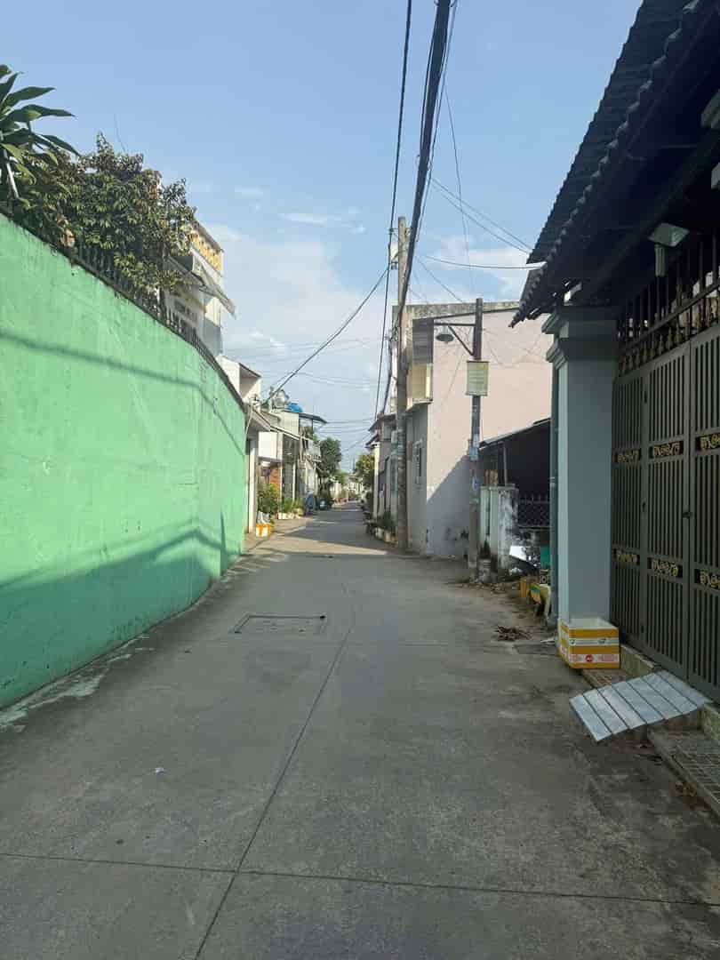 CHO THUÊ NHÀ 1 LẦU HXH THẠNH XUÂN 14, 3PH, DT 100m2 (5x20) giá 8tr, 1 trệt + 1 lầu, 3 phòng ngủ, cực kỳ phù
