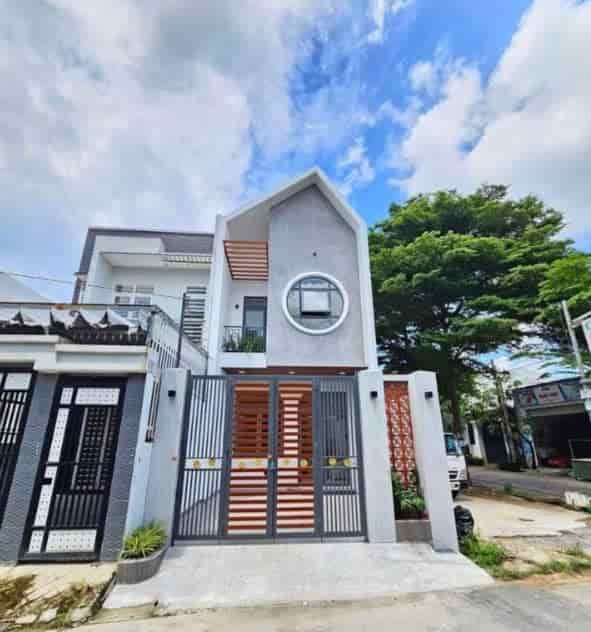 BÁN NHÀ PHỐ MT PHẠM VĂN HAI, BÌNH CHÁNH, SHR GIÁ CHỈ 2 TỶ 8
