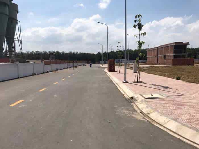 Cần bán nhanh lô đất ngay cổng Vsip 2 Bình Dương
