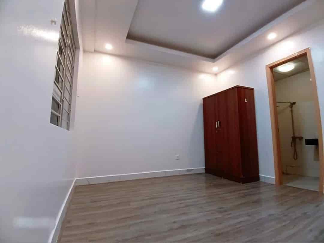 Chính chủ bán căn hộ 69.5m2 cc thanh hà chỉ 2,4x tỷ full nội thất về ở ngay