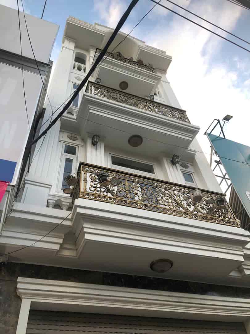 Bán nhà đẹp 4 tầng mặt tiền Lê Hồng Phong, Phước Long, Nha Trang giá chỉ 9,1 tỉ
