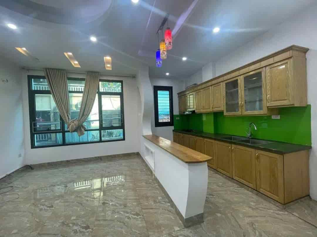 Bán nhà phân lô Nghĩa Tân, Ngõ Thông HQV, NP.Sắc, 35m2x6 tầng, khu vực cực hiếm nhà bán