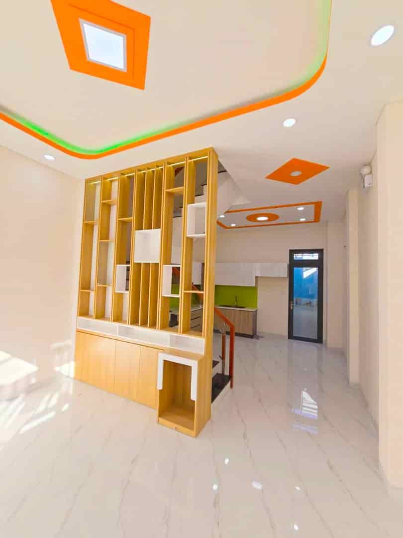 NHÀ 3 TẦNG MỚI XÂY CÁCH NGUYỄN DUY TRINH VÀI BƯỚC HẺM Ô TÔ TRÁNH CHỈ 4.3 TỶ