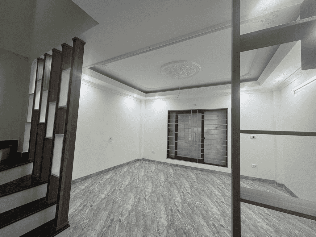 Căn hiếm có tại Thanh Trì Nhà 5 tầng full nội thất, chỉ 5,8 tỷ