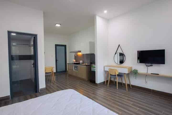 CHỈ 1 CĂN DUY NHẤT, Nhà 4 tầng NGUYỄN THÔNG, DT 100m2, sát Trần Hưng Đạo, cạnh cầu Rồng, dòng tiền 50