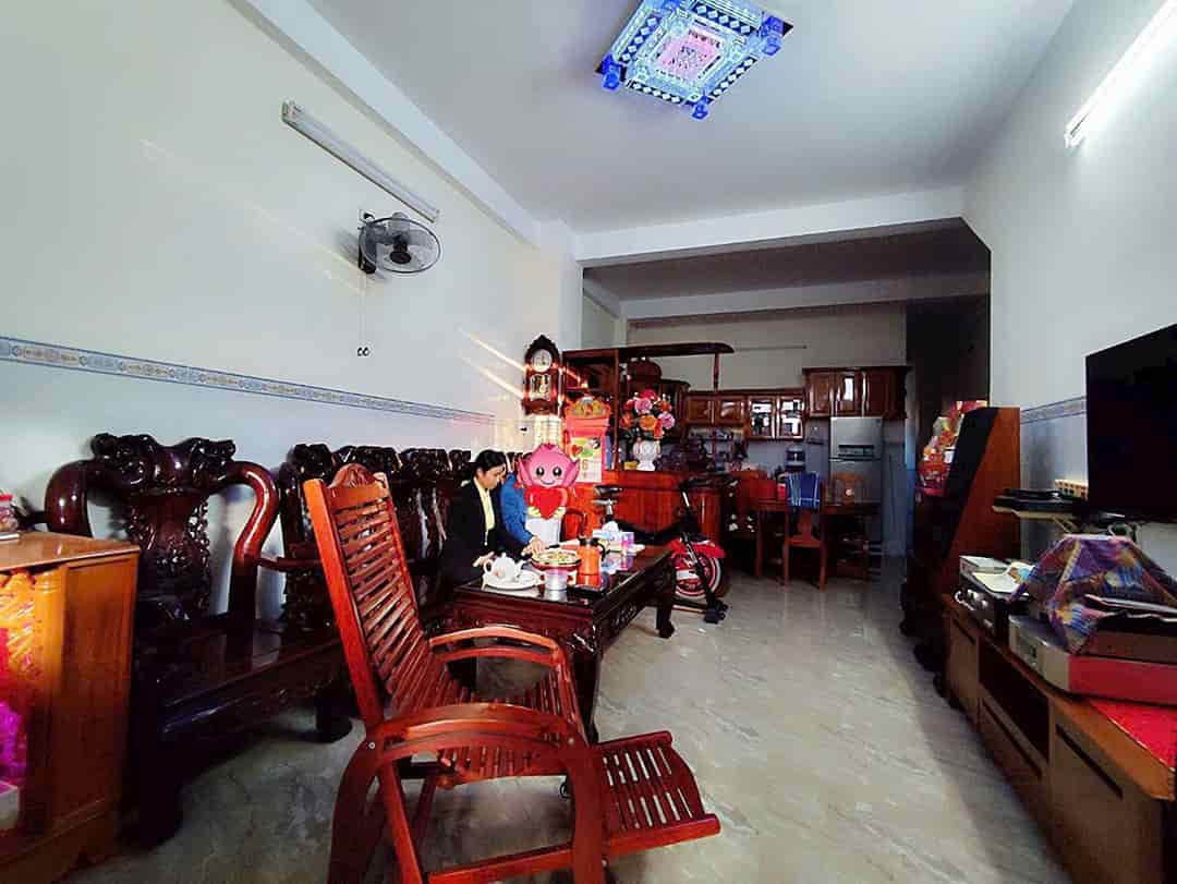 BÁN NHÀ 100m2  ĐƯỜNG ĐIỆN BIÊN PHỦ, VĨNH HOÀ, NHA TRANG