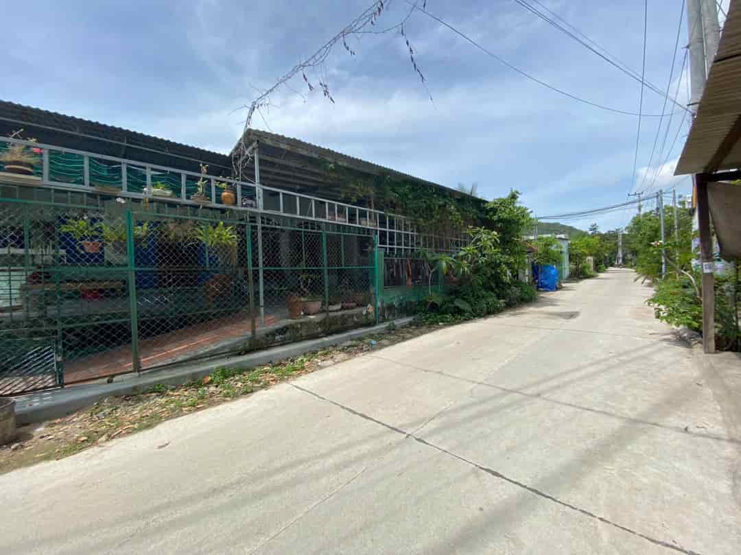 BÁN ĐẤT 2 MẶT TIỀN ĐƯỜNG VŨ NGỌC NHẠ HÒN NGHÊ VĨNH NGỌC NHA TRANG