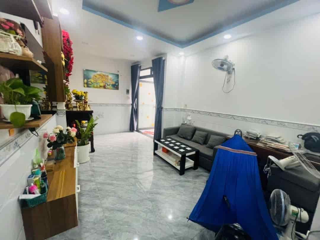 NHÀ GÒ VẤP, QUANG TRUNG, TRỆT LẦU, 3PN, GIÁ CHỈ 3 TỶ 990 TL