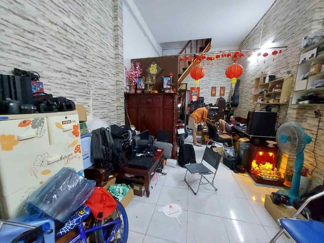 Bán nhà hẻm xe tải Nguyễn Hồng Đào, P14 Tân Bình, 75m² nở hậu, giá 8.3 tỷ thương lượng