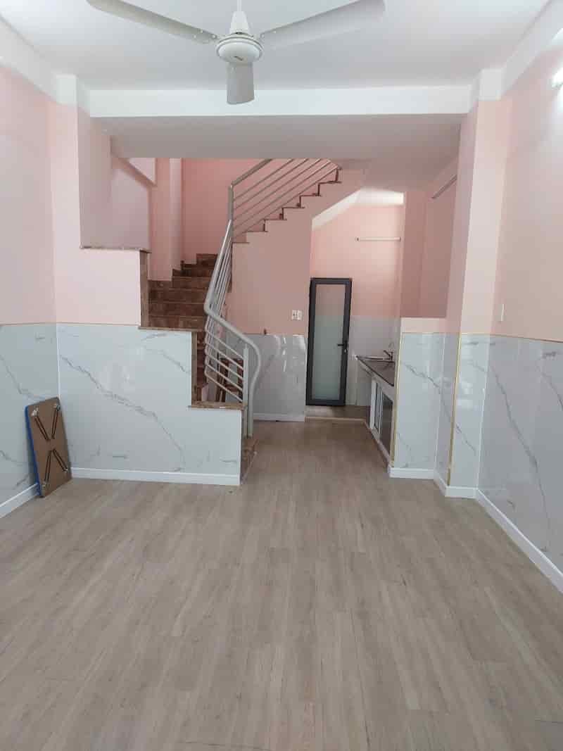 NHÀ HẺM XE HƠI TRÁNH SƯ VẠN HẠNH Q.10 - 6.x TỶ