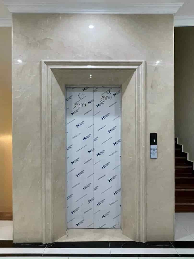 Tôi cho thuê nhà hai mặt tiền,mới,vỉa hè, 103m2- 5T, Thành Công_30 Tr