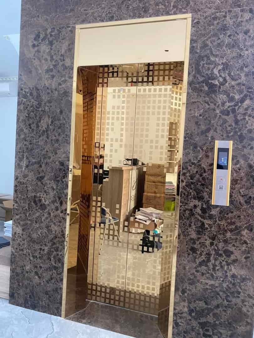 Nhà mình cho thuê nhà mới, lô góc, 114m2_ 4T; vỉa hè, Giảng Võ-46 Tr