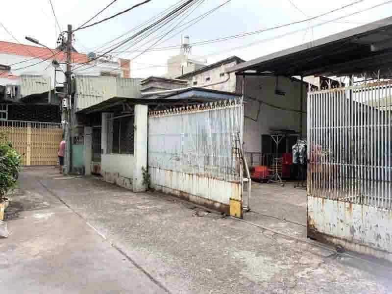 Bán nhà  150m2, ngang 8.3m, xe hơi đổ cổng, linh tây, thủ đức