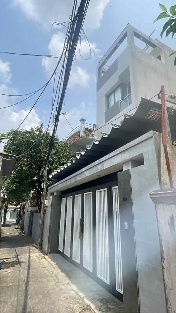 Bán nhà Linh Tây, gần mặt tiền Đường số 9, diện tích 102m², nhà 1 trệt 1 lầu