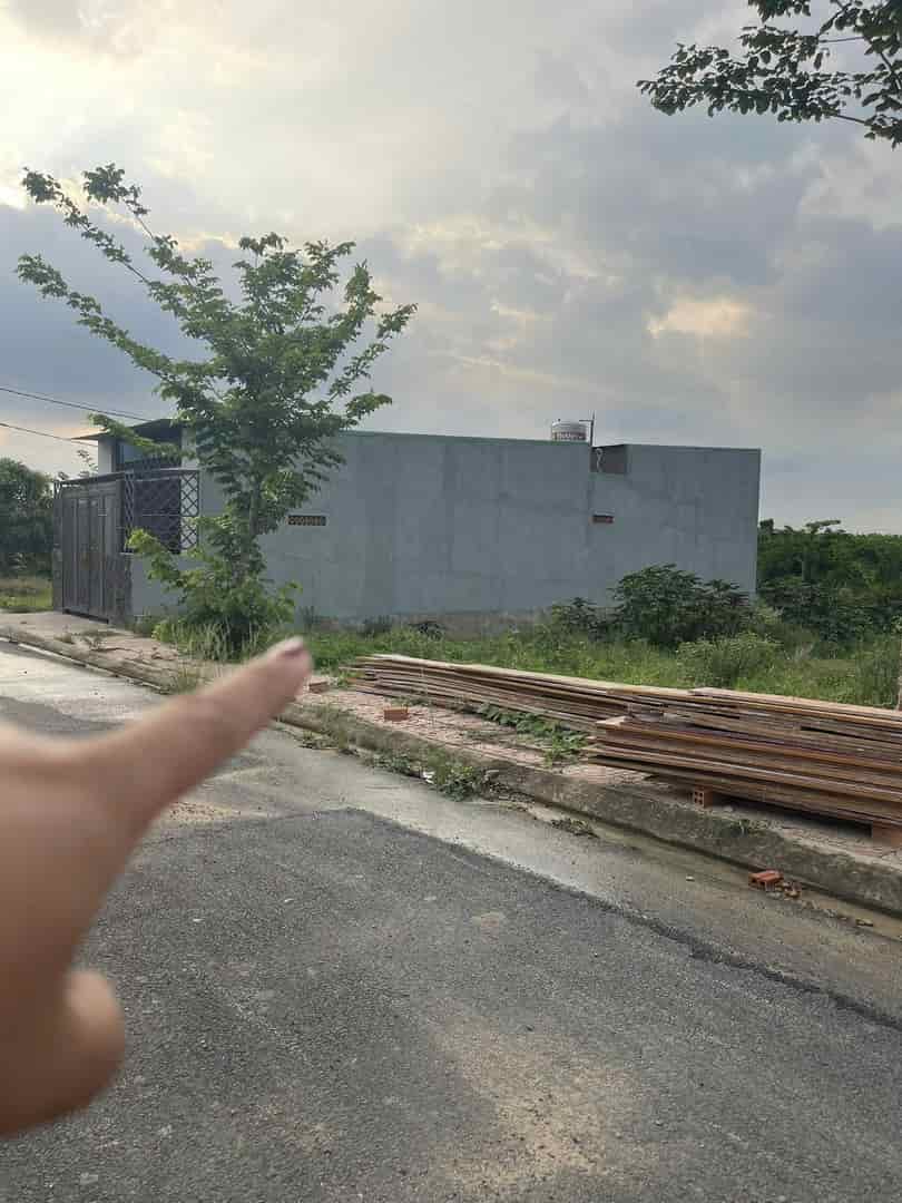 Giá tốt đầu tư, 165m2 đất  full thổ cư, xây ở hoặc đầu tư đều phù hợp, Bình Minh, Đồng Nai