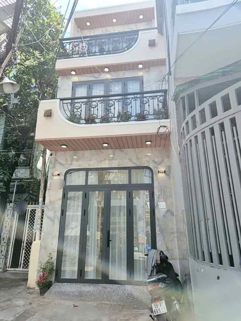 NHÀ ĐẸP VÀO Ở NGAY Bán ngay căn ở Hoàng Hoa Thám, Bình Thạnh chỉ 2 tỷ 350 sở hữu ngay