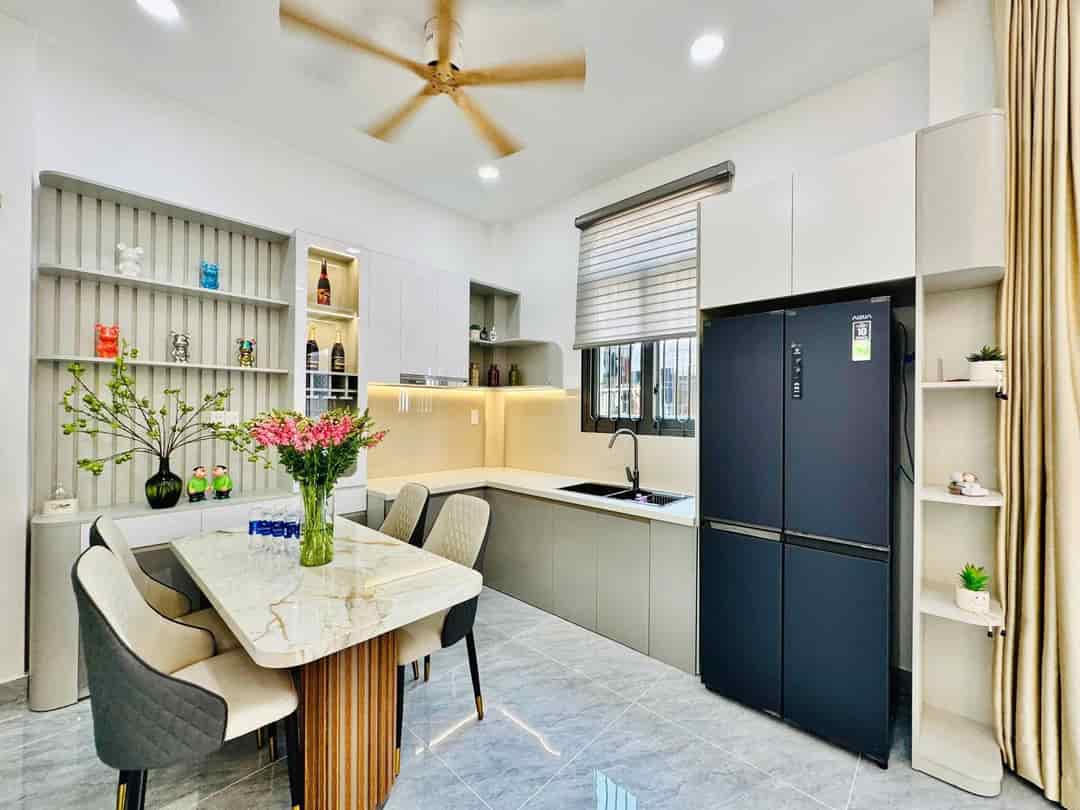Bán nhà hẻm lớn 16m Nguyễn Văn Thương, Bình Thạnh 68m2 giá 5 tỷ 850 gần Bệnh viện Ung Bướu mua ở ngay