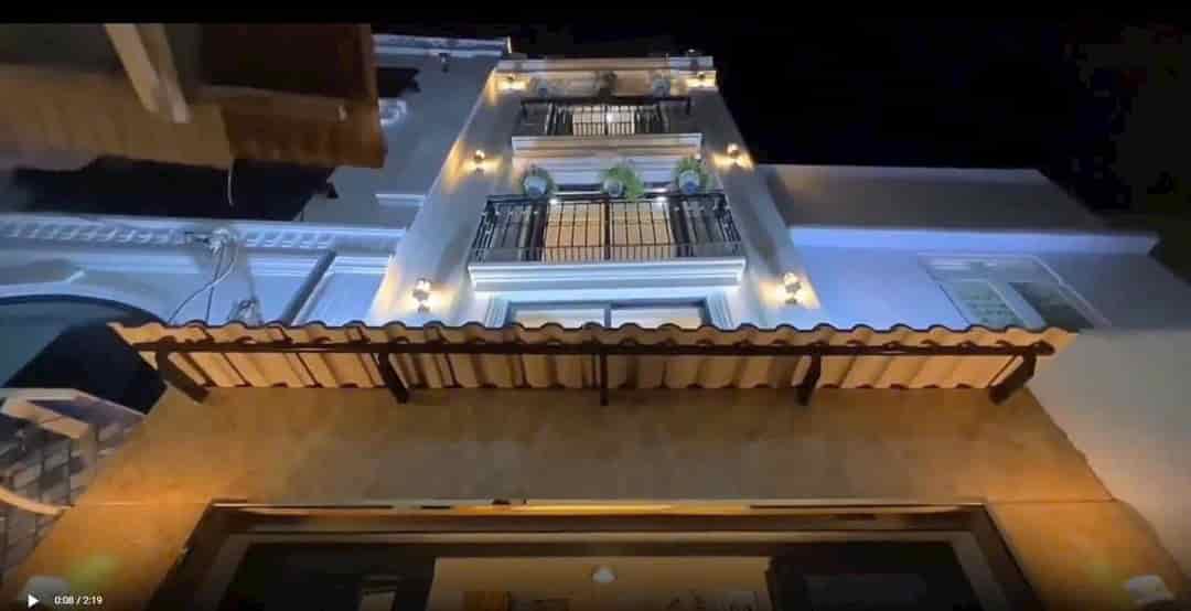 Nhà ngộp giá tốt ngay Bạch Đằng, Bình Thạnh 35m2 chỉ 2 tỷ 450 gần ngã tư hàng xanh mua ở ngay!