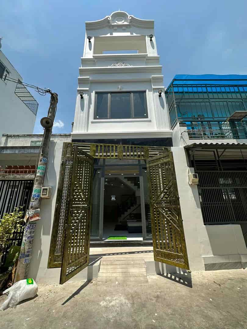Bán giá ngộp ngay Trần Thị Hòe, Quận 12 64m2 giá 2 tỷ 750 gần chợ Cây Sộp. Hẻm 5m. Sổ riêng