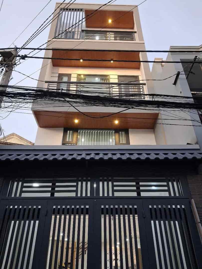 Giá tốt bán ngay căn Bùi Thị Xuân, Tân Bình 100m2 giá 4 tỷ 850 gần BV Thống Nhất. Hẻm 5m. Sổ riêng.