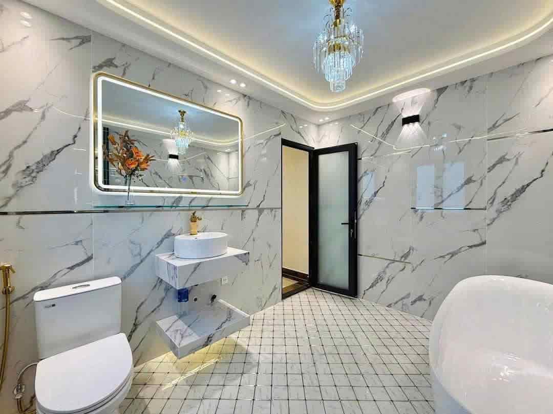 Bán gấp căn Ca Văn Thỉnh, Tân Bình 157m2 giá 5 tỷ 980 gần THCS Võ Văn Tần CS2. Hẻm 6m. Sổ riêng.