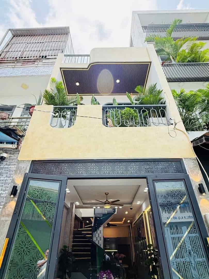 Bán gấp nhà Huỳnh Văn Nghệ, Tân Bình 38m2 chỉ 1 tỷ 350 ngay Sân bay TSN, sổ riêng, hẻm 5m